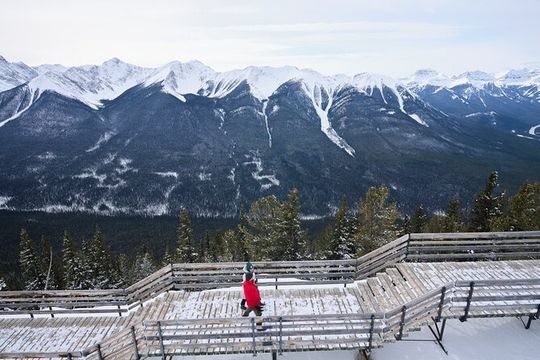 3 Day Winter Banff Adventure Peyto Lake and Lake Minnewanka