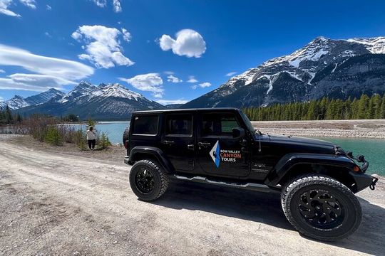 Jeep Safari Spray Lakes With Afternoon Tea and Charcuterie