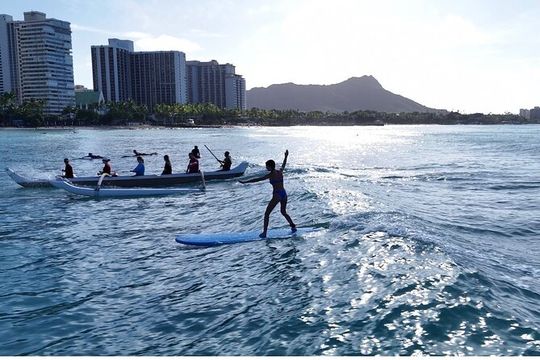 Surf Lessons For Beginners in Waikiki