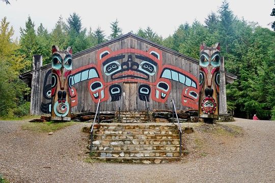 Saxman Native Village & Ketchikan City Tour