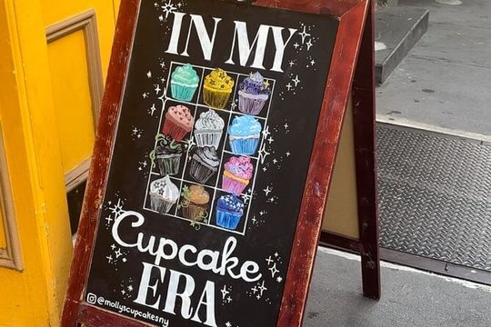 NYC: Galentines Day Cupcake Tour in Greenwich Village