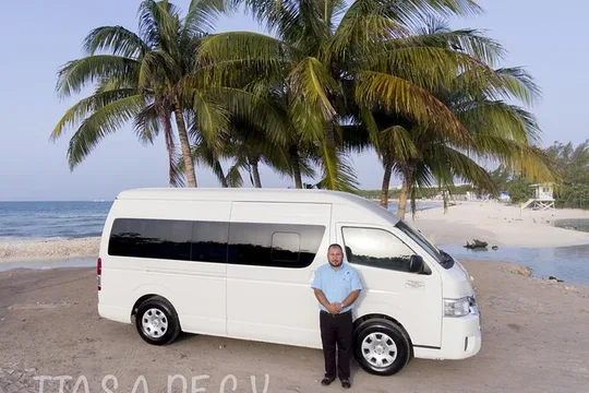 6-Hour Bilingual Private Driver Service in the Riviera Maya