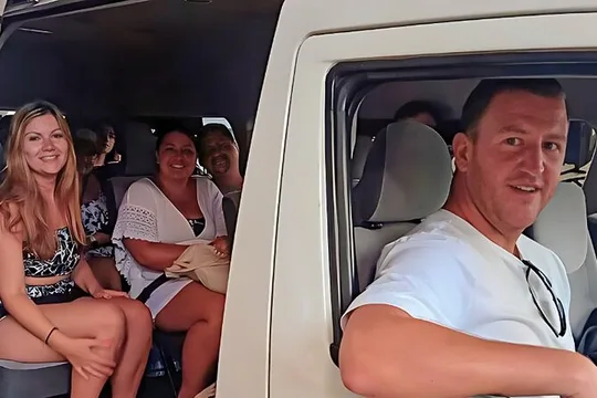 Private Van with Driver 4–12 Hours from Cancún & Costa Mujeres
