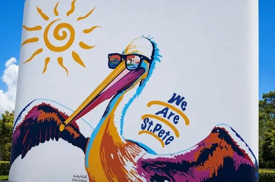 Private St. Petersburg Mural and Street Art Tour by Golf Cart