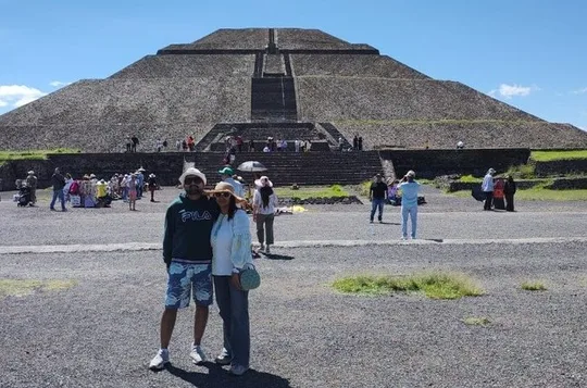 Authentic Teotihuacan, no tourist traps or commissions.