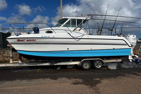 26 Foot Glacier Bay 6 Hour Charter