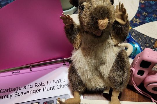 Garbage and Rats in NYC Family Scavenger Hunt
