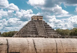 Private Tour to Chichen Itza, Cenote Swim and Valladolid Visit