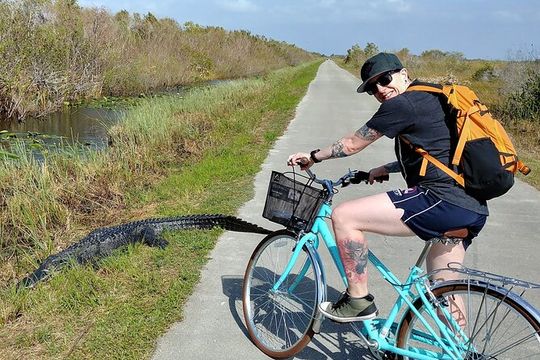 Everglades E-Bike Exploration with Airboat