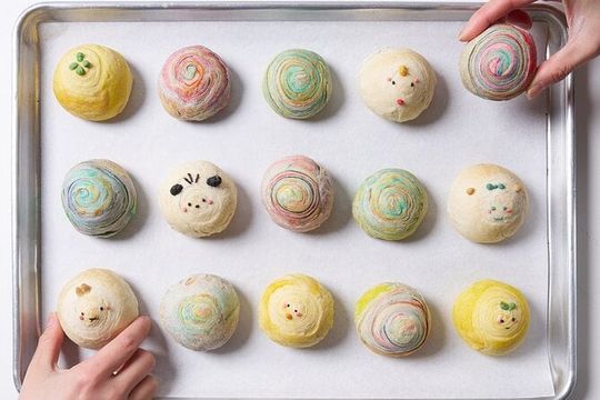 Character Pineapple Cake Class