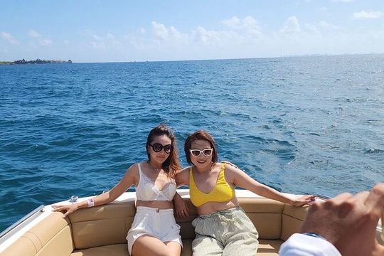 JOPA I Yacht Rental in Cancun