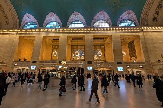 New York Tour Grand Central Chrysler and United Nations