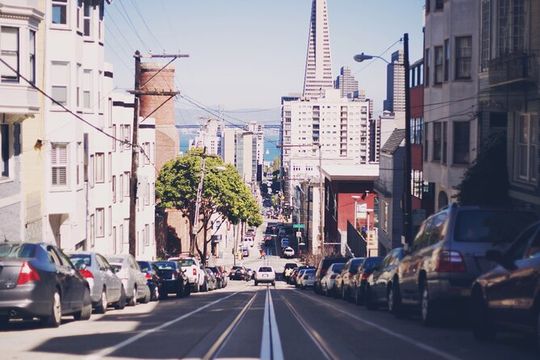 Luxury Limousine Tours Of San Francisco and Beyond