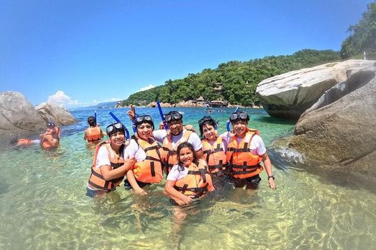 8 Hour Tour in Yelapa and Majahuitas