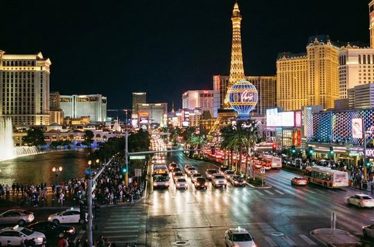 Discover Vegas Hidden Spots: Your Self-Guided Tour