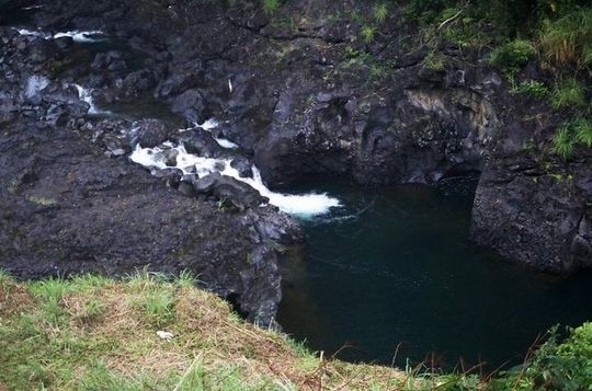 Kona Private Waterfalls and Mauna Kea Visitor Center Experience