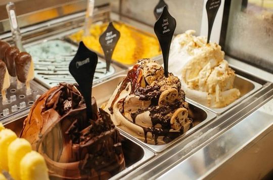 Miami Ice Cream Tour 4 Stops Samples and Full Scoops Small Group