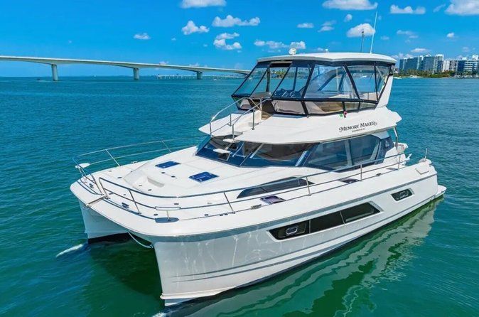 Sarasota-50’ Memory Maker | Aquila Power Catamaran- 4 Hour