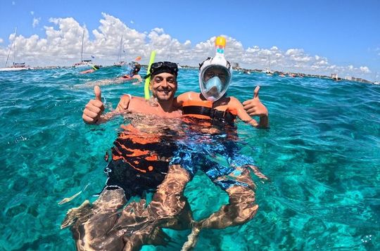 Isla Mujeres Tour in Catamaran