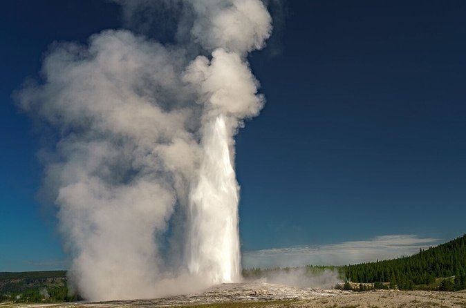 4 Day Yellowstone and Grand Teton Tour from Salt Lake City