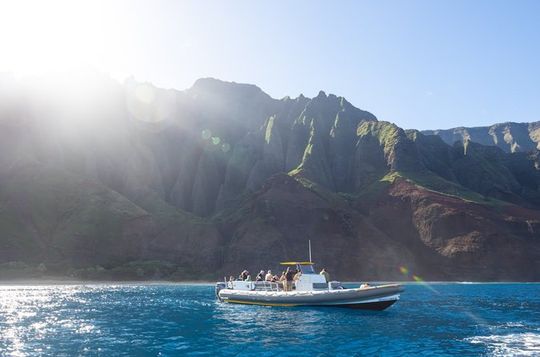 Morning Na Pali Adventure Tour from Hanalei Bay