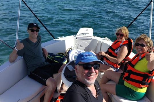 Snorkeling and fishing in Puerto Morelos