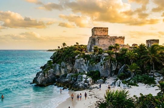 Cancun's Hidden Gems: A Self-Guided Tour