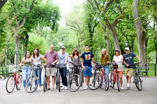 Ultimate Central Park Guided Bike Ride & Cafe Lunch