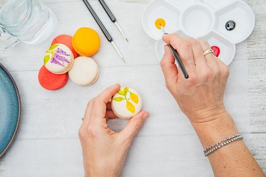 Fun Macaron Decorating Class With a Local Chef in Las Vegas