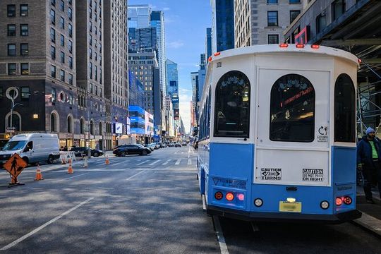 Manhattan Highlights Guided Trolley Tour