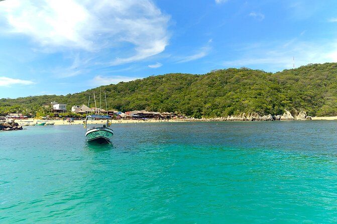 Fullday Private Tour of all Local Bays of Huatulco