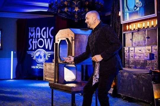 Magic Show by AGT Finalist Drew Thomas - Grande Lakes Orlando