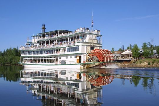 Riverboat Discovery Tour