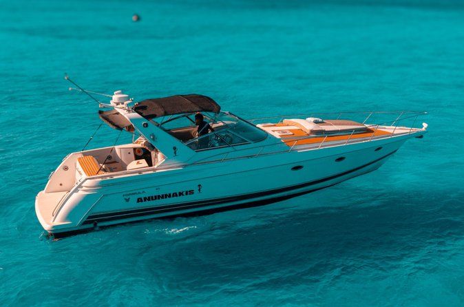 Elegant 42-foot Private Yacht in Cancun with Snorkeling