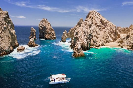 Luxury Catamaran Sunset Cruise 50 ft in Los Cabos