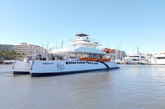 Chica Mega Catamaran Limousine of the Sea 3