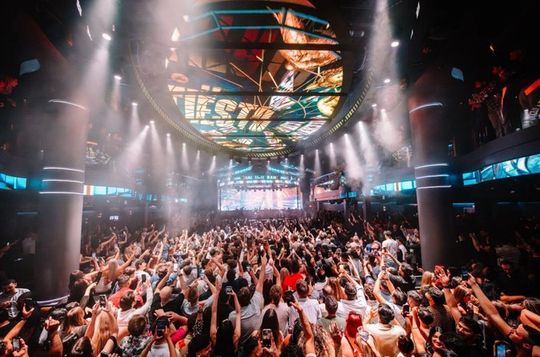 Las Vegas Two Day VIP Pool Party and Nightclub Experience