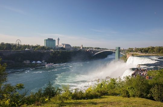 Niagara Falls Overnight Scenic Experience from New York