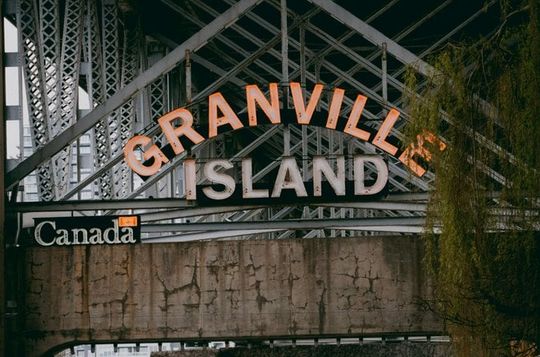 Private Vancouver Tour with Capilano Suspension Bridge