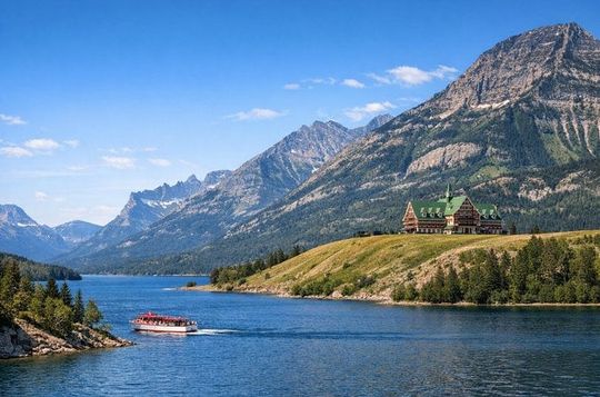 1 Day Tour Waterton Redrock Canyon and Cameron Falls