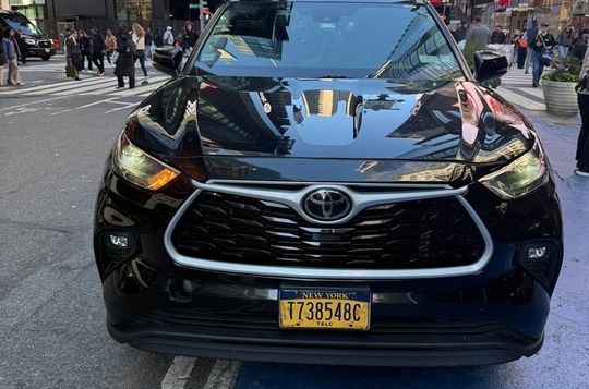 Private New York City Tour Iconic Landmarks in Three Hours