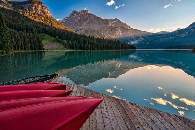 Private Tour Lake Louise, Moraine Lake, Emerald & Takkakaw Falls