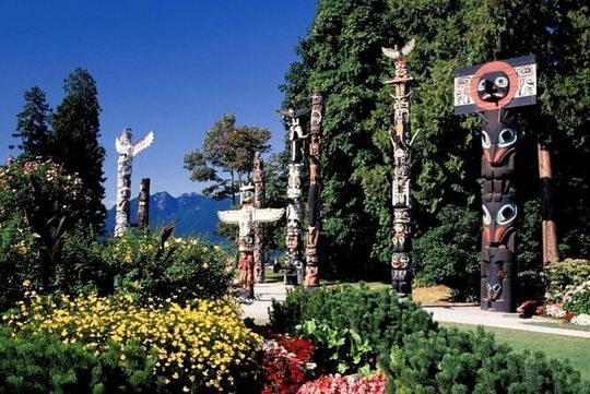 Vancouver City Tour to Experience Sea Sky and Land- private tour