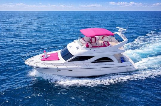 Luxury Pink Yacht Rental in Miami with Jet Skis