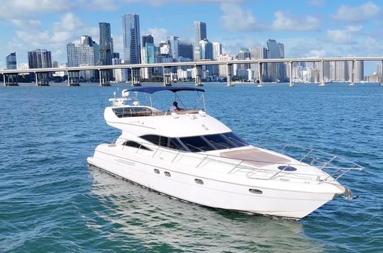 Luxury 60FT Yacht in Miami Private Activity with Two Jet Skis