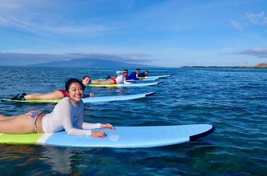 Large Family Surf Lesson Rate for 5+ People at Ukumehame Beach