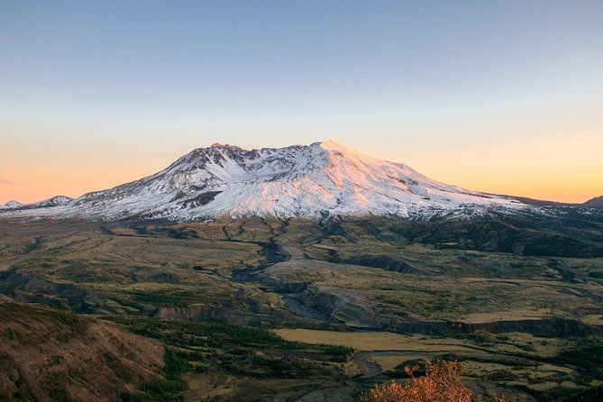 Mount St. Helens from Portland: All-Inclusive Small-Group Tour