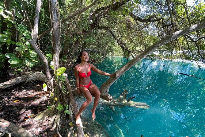 Boat Tour Bacalar - Seven Colors Lagoon & Round Transportation