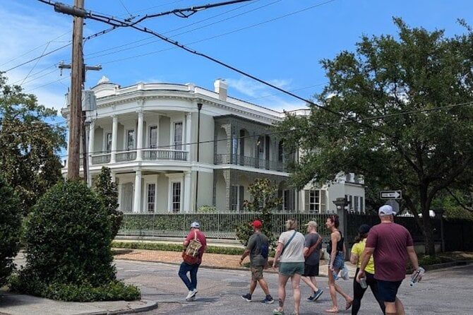 Hidden History of New Orleans' Garden District