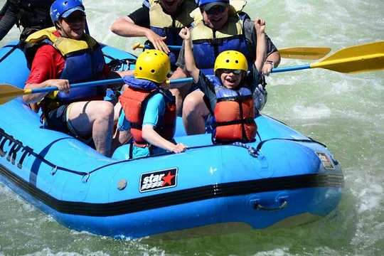 South Fork, American River: Chili Bar (Class III+ Whitewater)